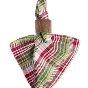 New! Set of 6 Plaid cloth Christmas napkins